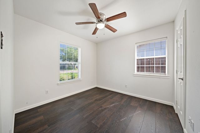 1104 Carmody Drive, Mesquite, TX 75149