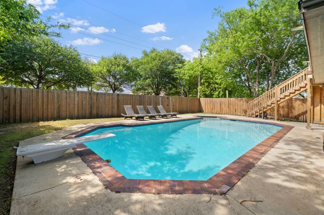 1104 Carmody Drive, Mesquite, TX 75149