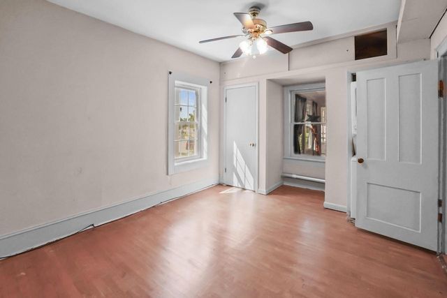 217 S Cross STREET, Oconomowoc, WI 53066