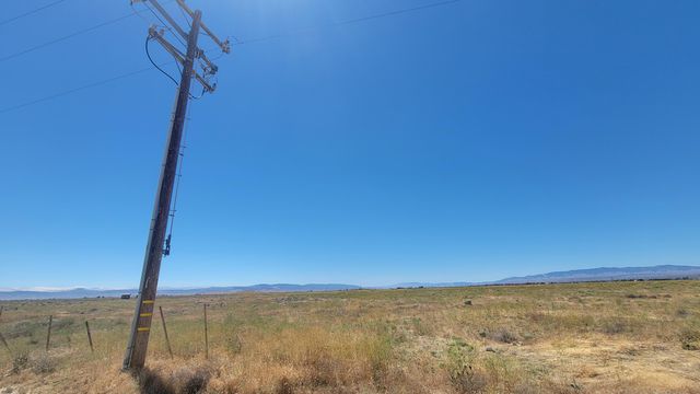 Ave A6 Vic 82 Stw, Lancaster, CA 93536