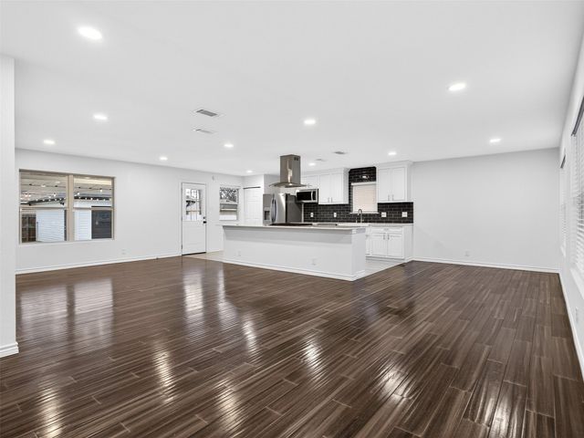 1808 Oates Drive, Dallas, TX 75228