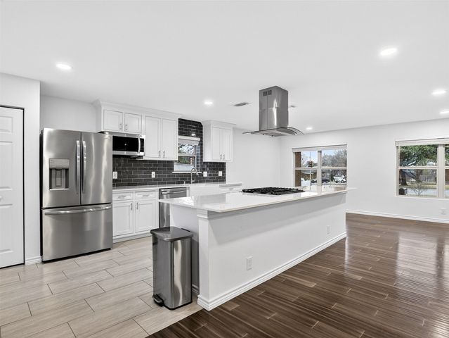 1808 Oates Drive, Dallas, TX 75228