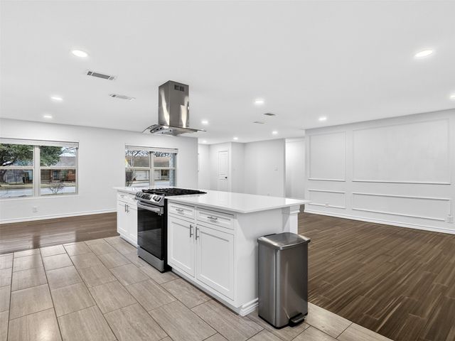 1808 Oates Drive, Dallas, TX 75228