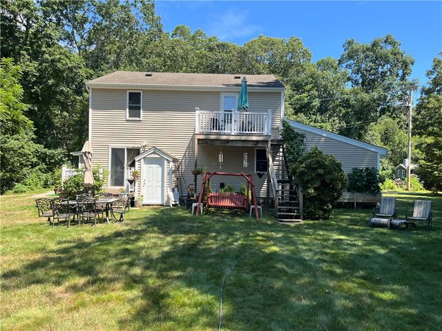 44 MAXWELL Drive, North Kingstown, RI 02852