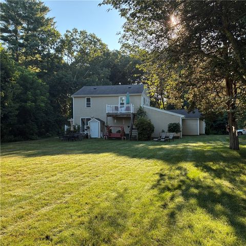 44 MAXWELL Drive, North Kingstown, RI 02852