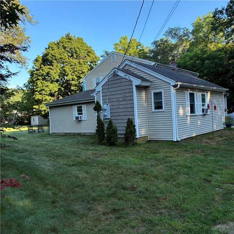 44 MAXWELL Drive, North Kingstown, RI 02852