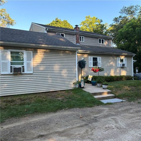 44 MAXWELL Drive, North Kingstown, RI 02852