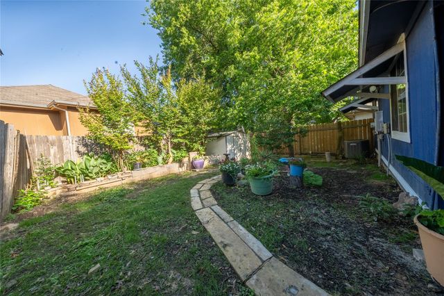 1515 Parkfield CIR, Round Rock, TX 78664