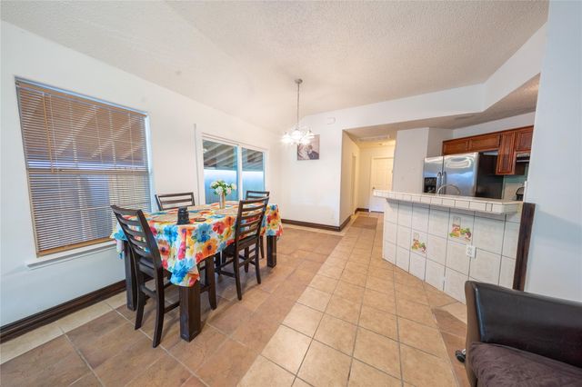 1515 Parkfield CIR, Round Rock, TX 78664