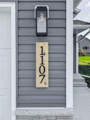 1107 60th Avenue W, West Fargo, ND 58078