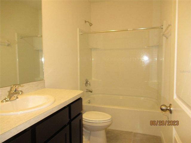 33062 FROSTED CLOVER WAY, Wesley Chapel, FL 33545