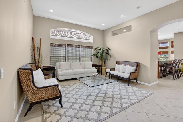 6959 Imperial Beach Circle, Delray Beach, FL 33446