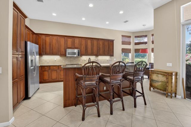 6959 Imperial Beach Circle, Delray Beach, FL 33446