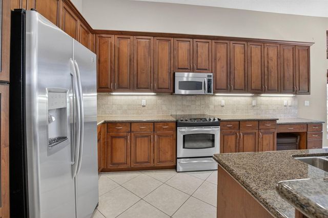 6959 Imperial Beach Circle, Delray Beach, FL 33446