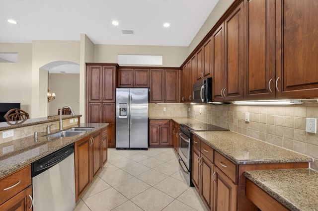6959 Imperial Beach Circle, Delray Beach, FL 33446