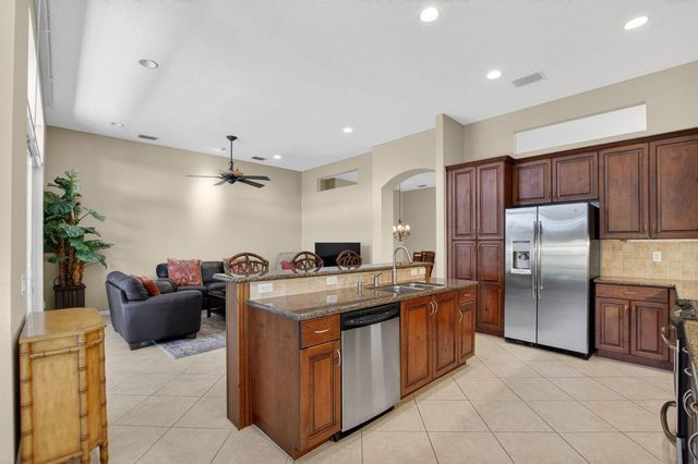 6959 Imperial Beach Circle, Delray Beach, FL 33446