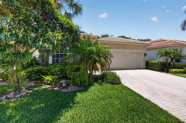6959 Imperial Beach Circle, Delray Beach, FL 33446