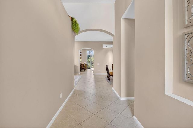 6959 Imperial Beach Circle, Delray Beach, FL 33446