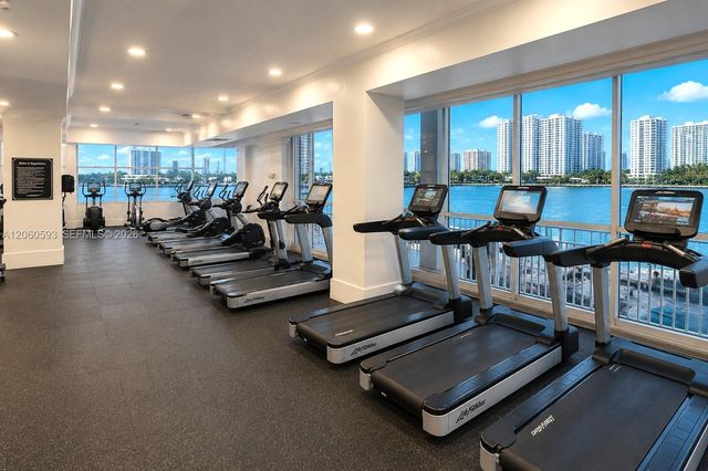 18071 Biscayne Boulevard 302, Aventura, FL 33160