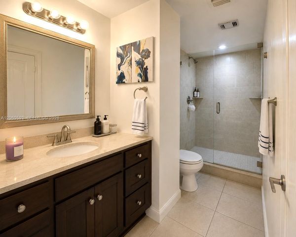 18071 Biscayne Boulevard 302, Aventura, FL 33160
