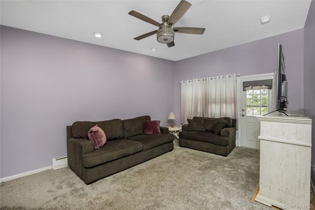 4 Rose Street Building 6-F-2, Oceanside, NY 11572