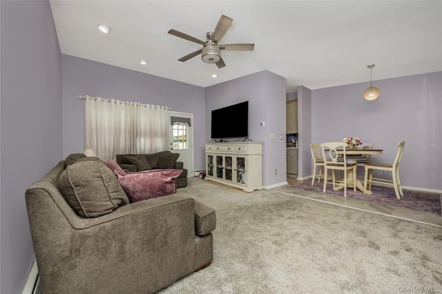 4 Rose Street Building 6-F-2, Oceanside, NY 11572