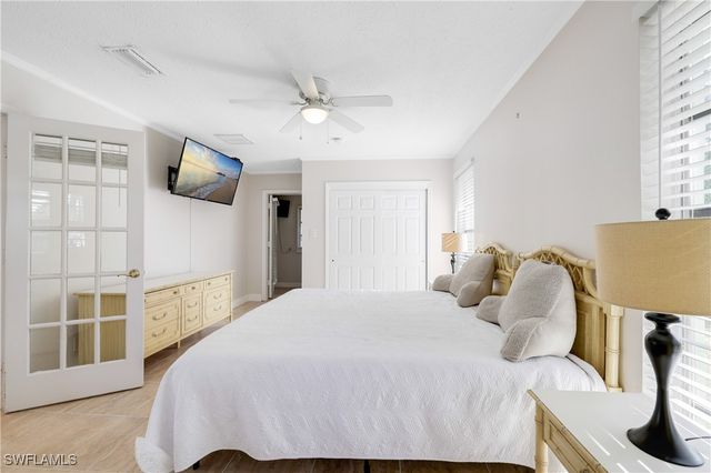 3461 Lakeview DR, Naples, FL 34112