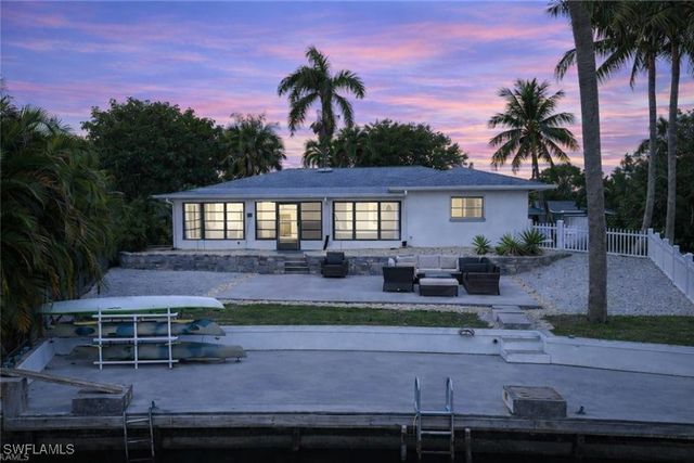 3461 Lakeview DR, Naples, FL 34112