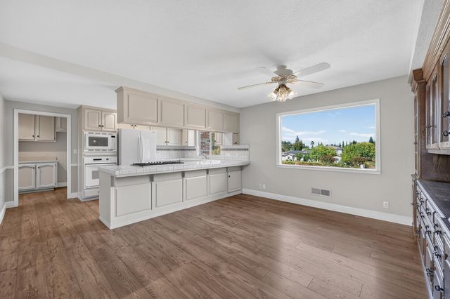 6500 Pueblo Ct, Granite Bay, CA 95746