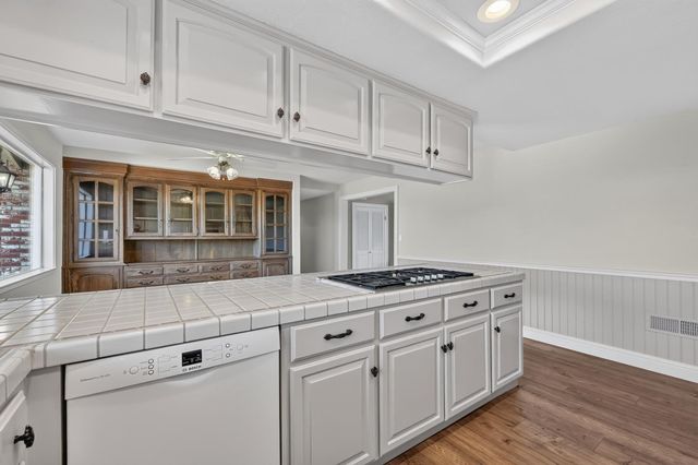 6500 Pueblo Ct, Granite Bay, CA 95746