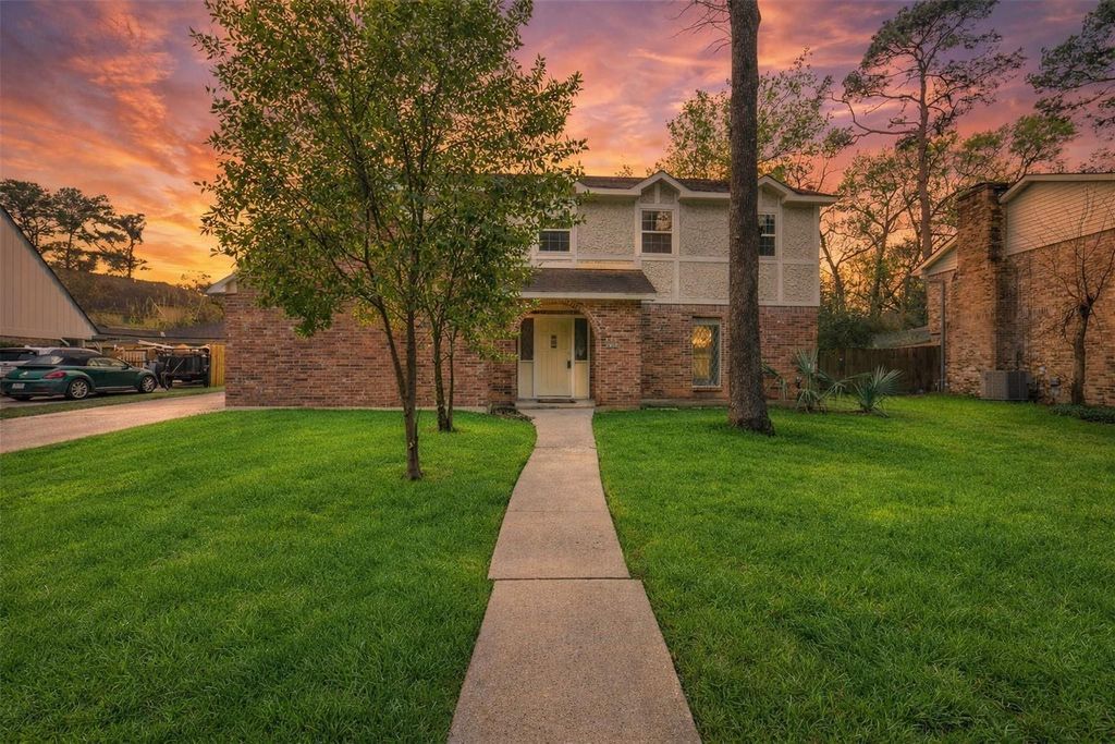 7611 Theisswood Road, Spring, TX 77379