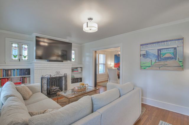 1121 Stratford Ave, Nashville, TN 37216