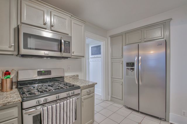 1121 Stratford Ave, Nashville, TN 37216