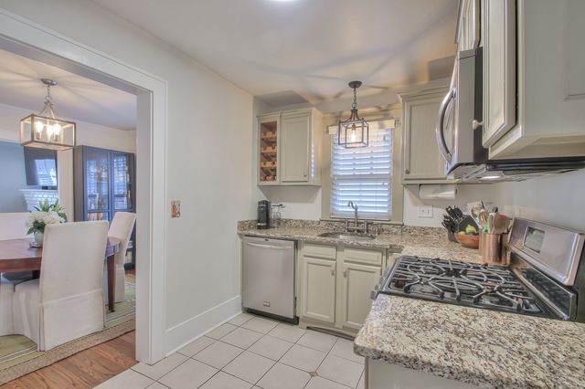 1121 Stratford Ave, Nashville, TN 37216