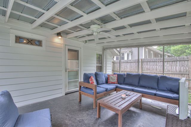 1121 Stratford Ave, Nashville, TN 37216