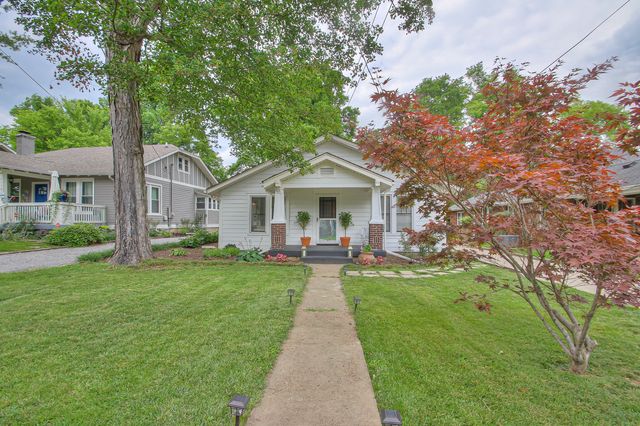 1121 Stratford Ave, Nashville, TN 37216