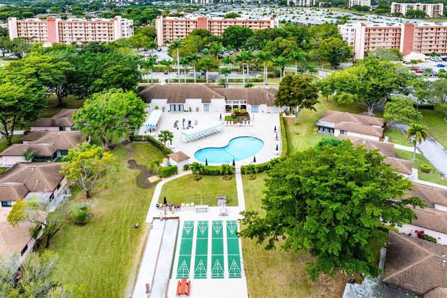 14623 Bonaire Boulevard 602, Delray Beach, FL 33446