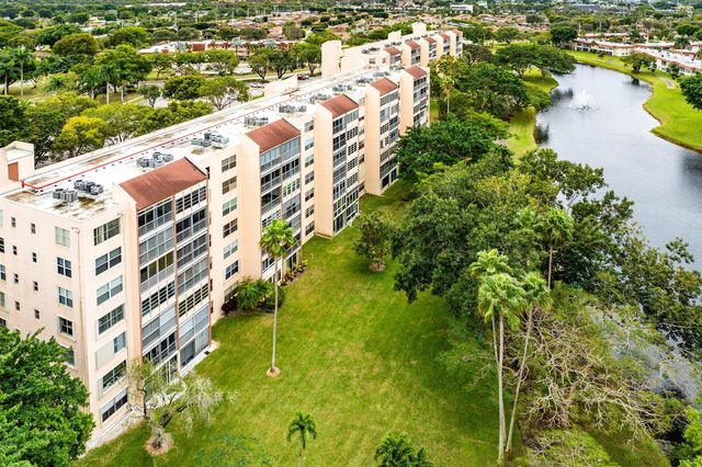 14623 Bonaire Boulevard 602, Delray Beach, FL 33446