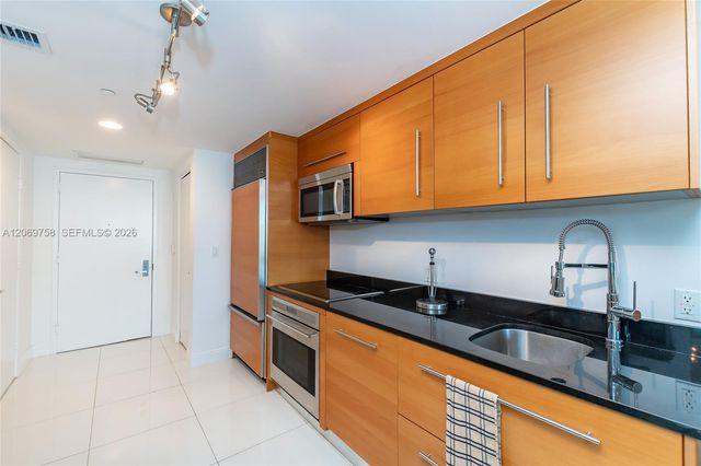 475 Brickell Avenue 2908, Miami, FL 33131