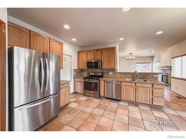 1750 Preston Drive, Longmont, CO 80504