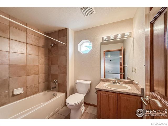 1750 Preston Drive, Longmont, CO 80504