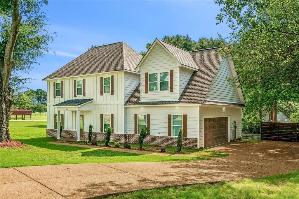 56 S SANGA RD, Cordova, TN 38018