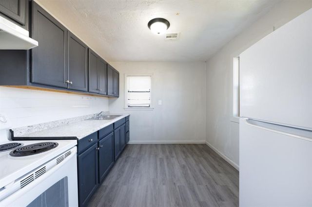 1600 E Madison Street, Oklahoma City, OK 73111