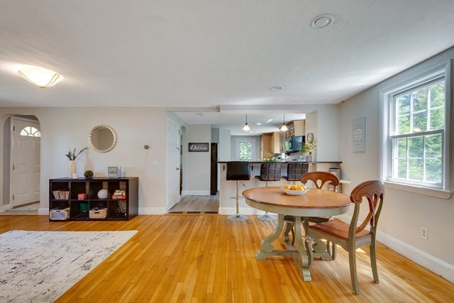 15 Williams Road, North Reading, MA 01864