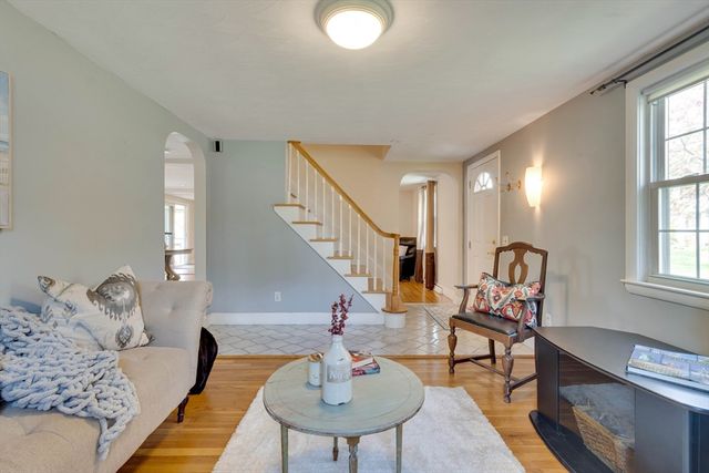 15 Williams Road, North Reading, MA 01864