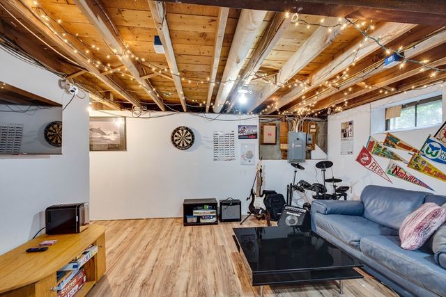 15 Williams Road, North Reading, MA 01864