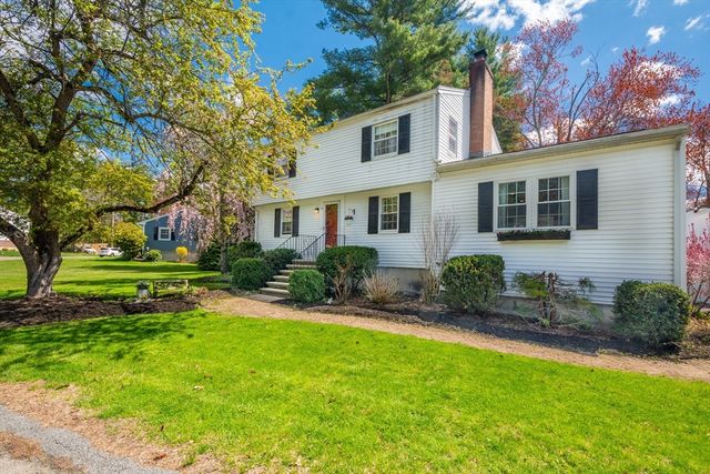 15 Williams Road, North Reading, MA 01864