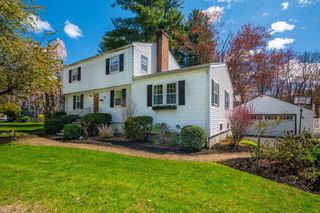 15 Williams Road, North Reading, MA 01864