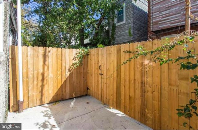 2012 NEWCOMB ST, Philadelphia, PA 19140