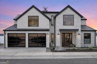95 Manger Avenue W, Bethlehem, GA 30620